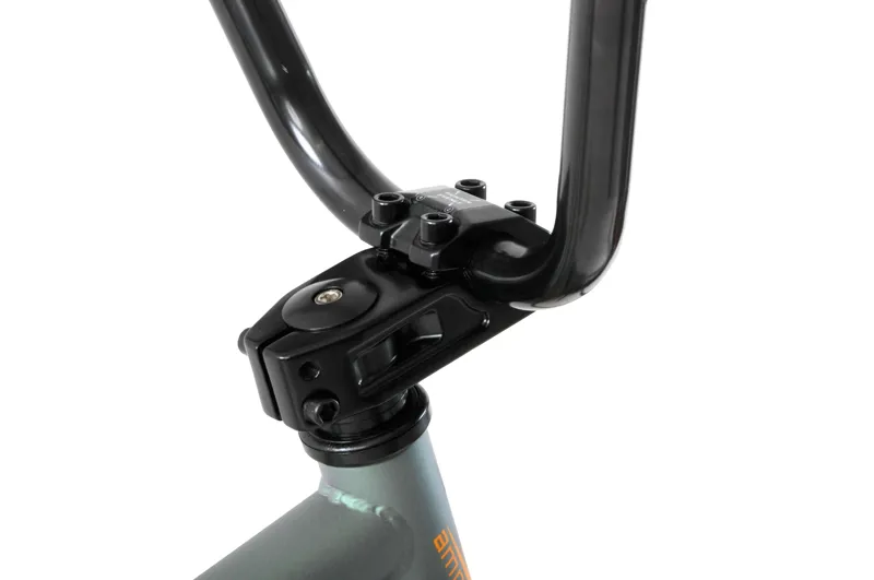 Ammaco Refine Wheelie BMX Bike Green-5